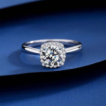 Kaze S925 Four-Prong Square-Cut Moissanite Sugar Cube Ring | Sterling Silver Ring Sizes 5–9 US