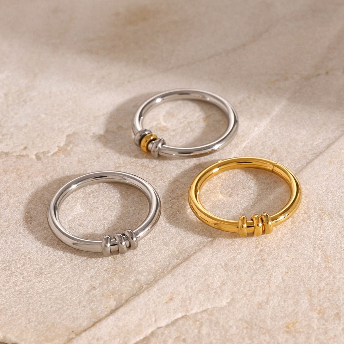 Kaze Leaf Vine Geometric Open Ring | 18K Gold Nature-Inspired Adjustable Ring