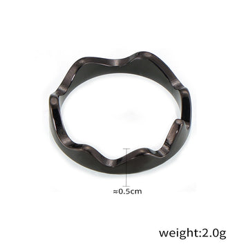 Kaze Wave and Crown Accent Ring | 18K Gold Trendy Ring in Gold &amp; Silver Sizes 6–8 Black