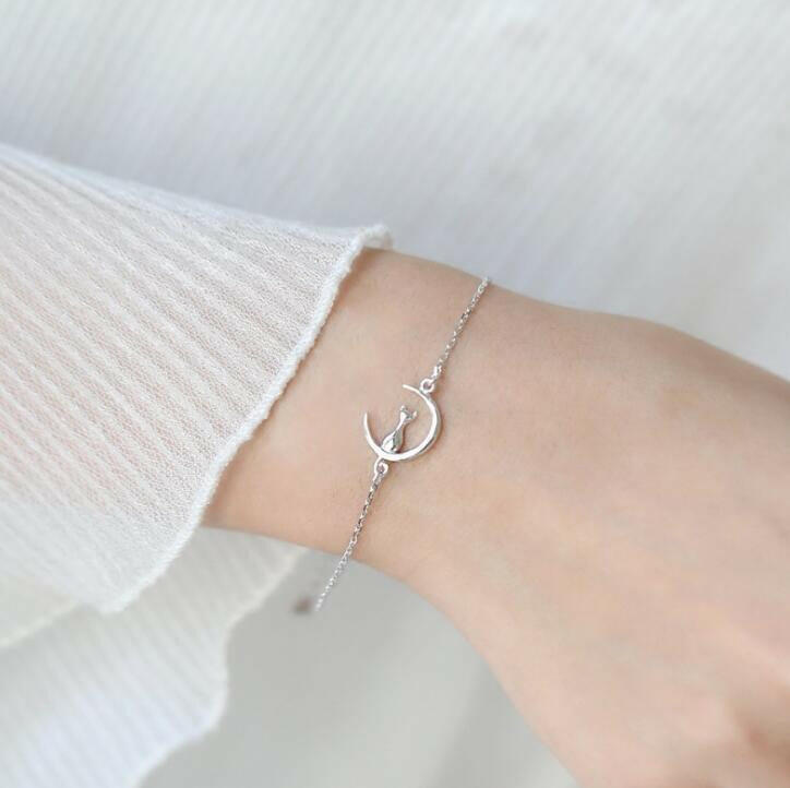 Kaze Cat on the Moon S925 Bracelet | Sterling Silver Lunar Cat Charm Bracelet Bracelet