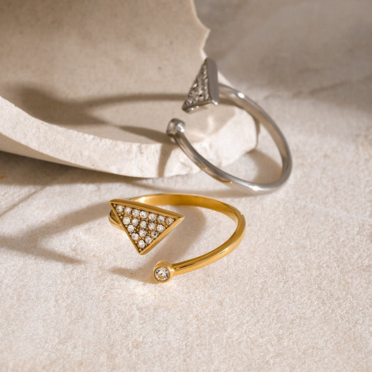 Kaze Personalised Triangular Diamond Ring | 18K Gold Statement Ring in Gold &amp; Silver