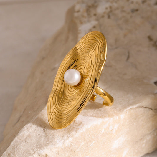 Kaze Oval Pearl Inlay Textured Ring | 18K Gold Adjustable Pearl Ring