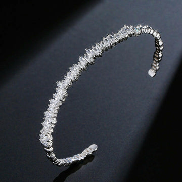 Kaze Micro-Inlaid Zircon Luxury Bracelet | Platinum, 18K Gold &amp; Rose Gold Diamond Bracelet White