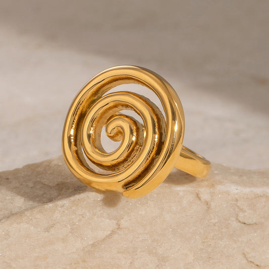 Kaze Spiral Minimalist Ring | 18K Gold Elegant Spiral Design Ring