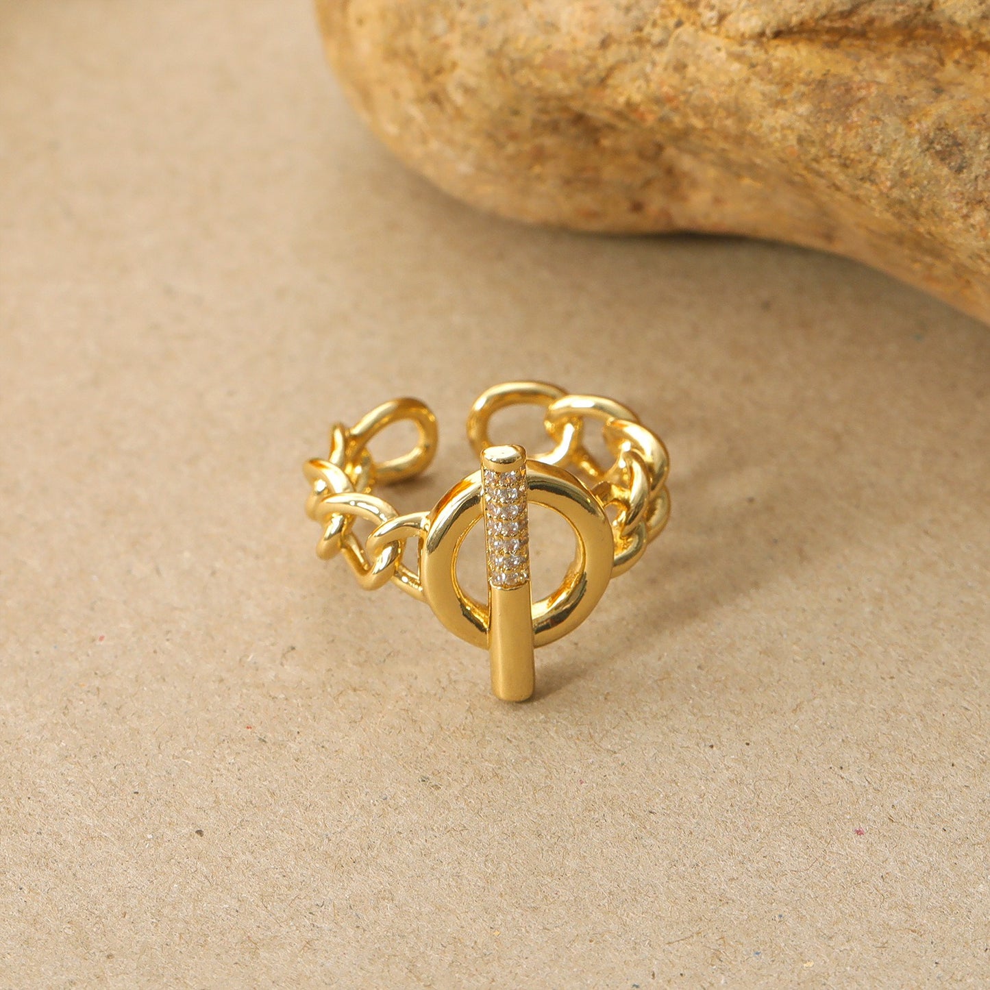 Kaze 18K Gold Openwork Buckle Design Ring | 3D Architectural Adjustable Gold Ring