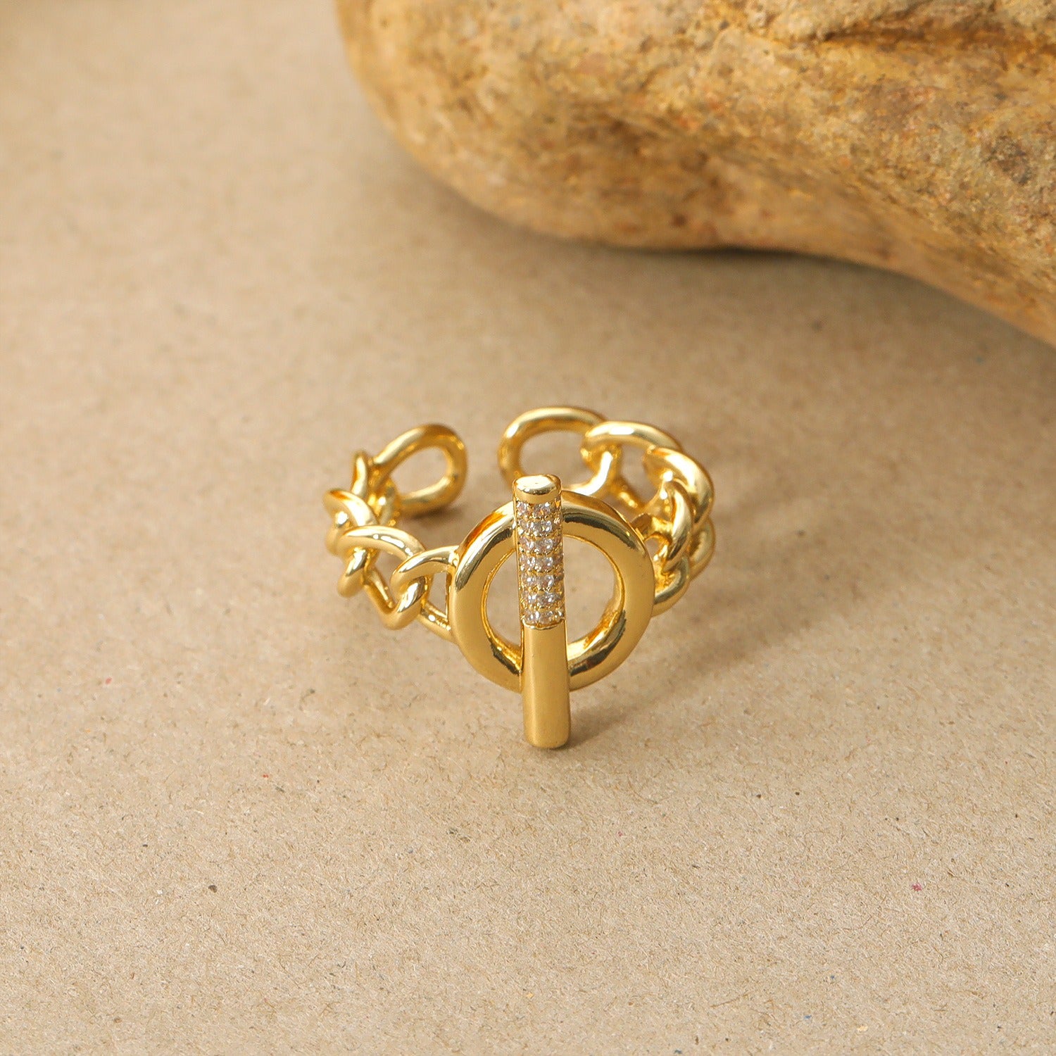 Kaze 18K Gold Openwork Buckle Design Ring | 3D Architectural Adjustable Gold Ring