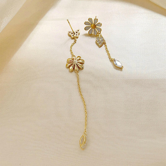 Kaze Rhinestone Tassel Drop Earrings | Floral Crystal Long Tassel Earrings
