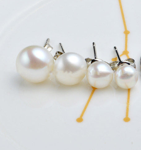 Kaze Korean-Style Oblate Pearl Stud Earrings | White &amp; Pink Pearl Earrings in 3 Sizes