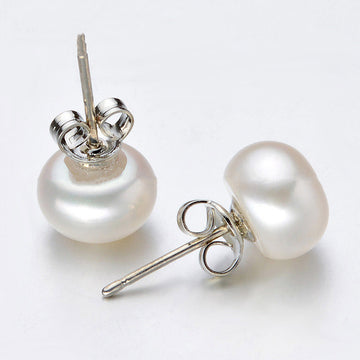 Kaze Korean-Style Oblate Pearl Stud Earrings | White &amp; Pink Pearl Earrings in 3 Sizes White