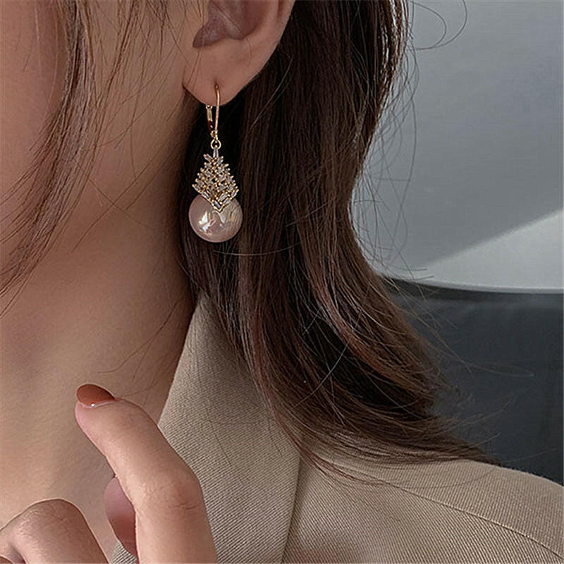 Kaze Gold Zircon Tassel Earrings | Gold-Plated Crystal Fringe Drop Earrings