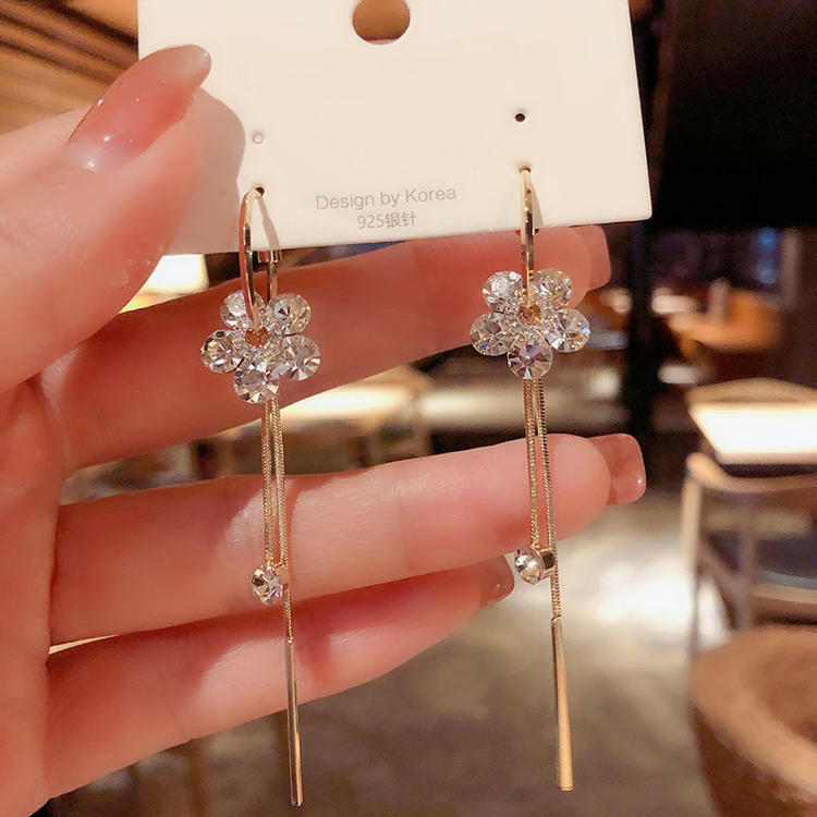Kaze Crystal Flower Tassel Drop Earrings | Korean-Inspired Pink Crystal Drop Earrings