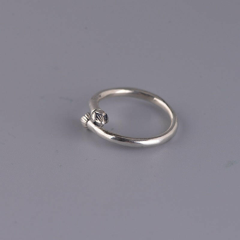 Kaze Vintage Feather Ring | Thai Silver-Plated Artisan Ring for Women
