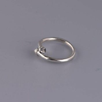 Kaze Vintage Feather Ring | Thai Silver-Plated Artisan Ring for Women
