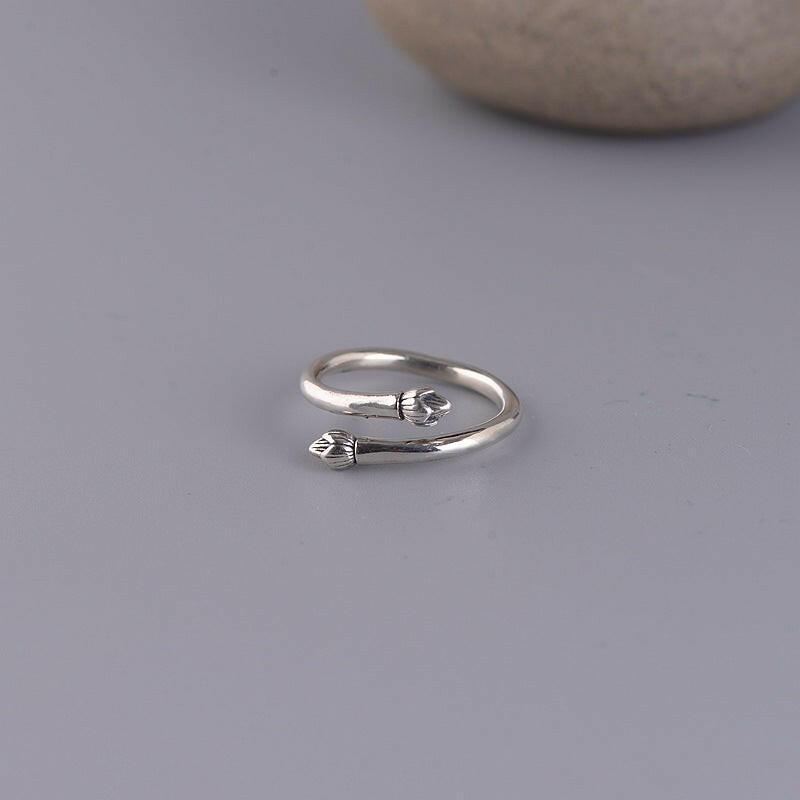 Kaze Vintage Feather Ring | Thai Silver-Plated Artisan Ring for Women