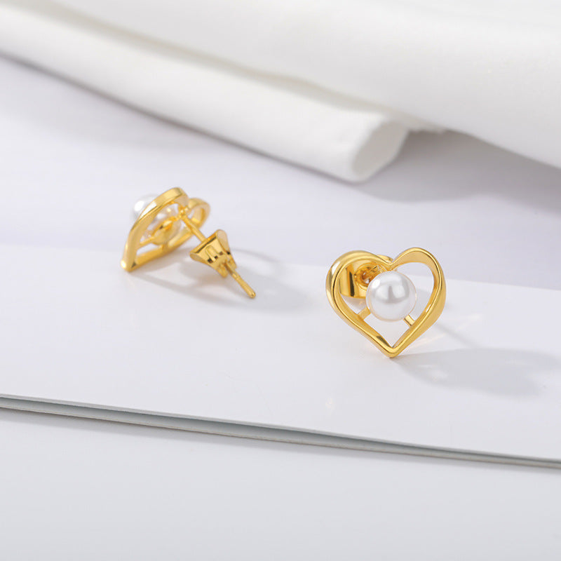 Kaze Pearl Heart Stainless Steel Earrings | Romantic Pearl Stud Earrings in Silver &amp; Gold