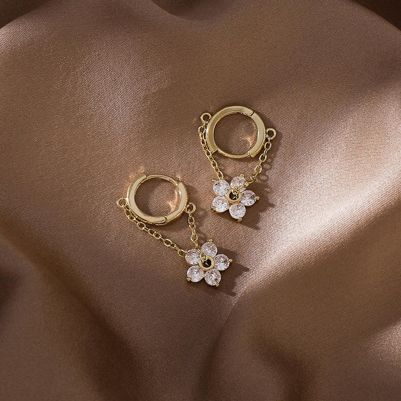 Kaze Floral Zircon Drop Chain Earrings | Gold Flower Crystal Chain Earrings