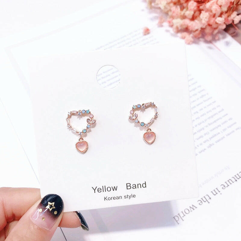 Kaze Korean-Inspired Heart-Shaped Alloy Earrings | Romantic Stud Earrings &amp; Matching Necklace A Stud earring