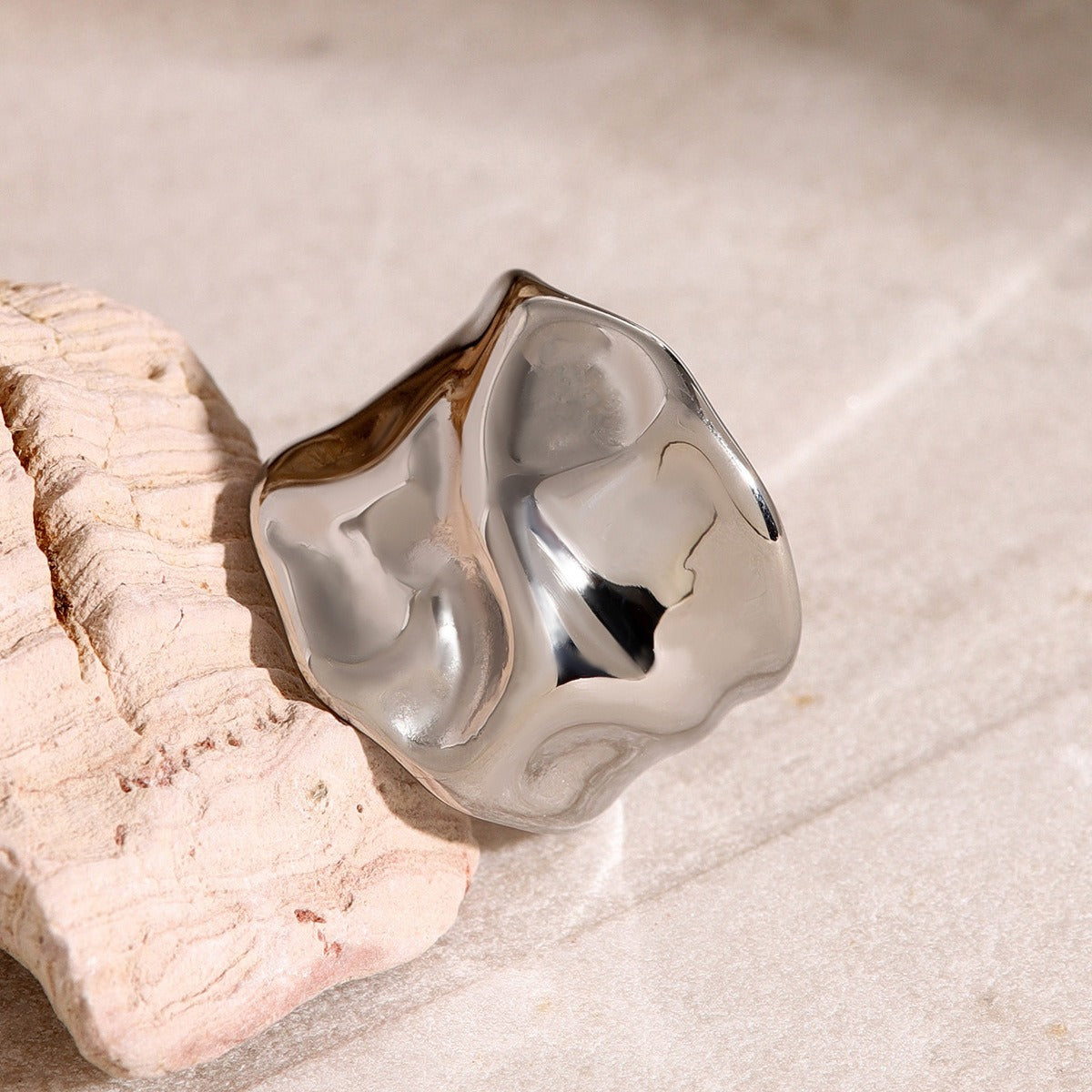 Kaze Adjustable Hammered Texture Ring | 18K Gold Artisan Finish Ring in Gold &amp; Silver