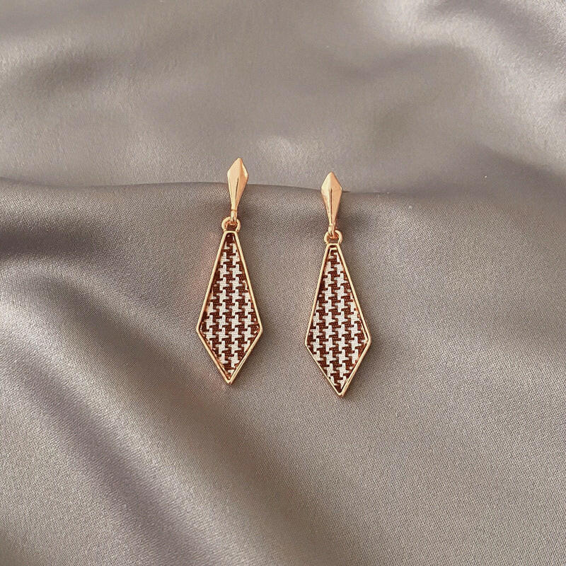 Kaze Geometric Temperament Earrings | Korean Minimalist Earrings in 6 Styles