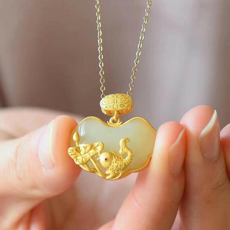 Kaze Vintage Carp and Lotus Pendant Necklace | Titanium Steel Light Luxury Asian Art Necklace Carp Lotus Necklace