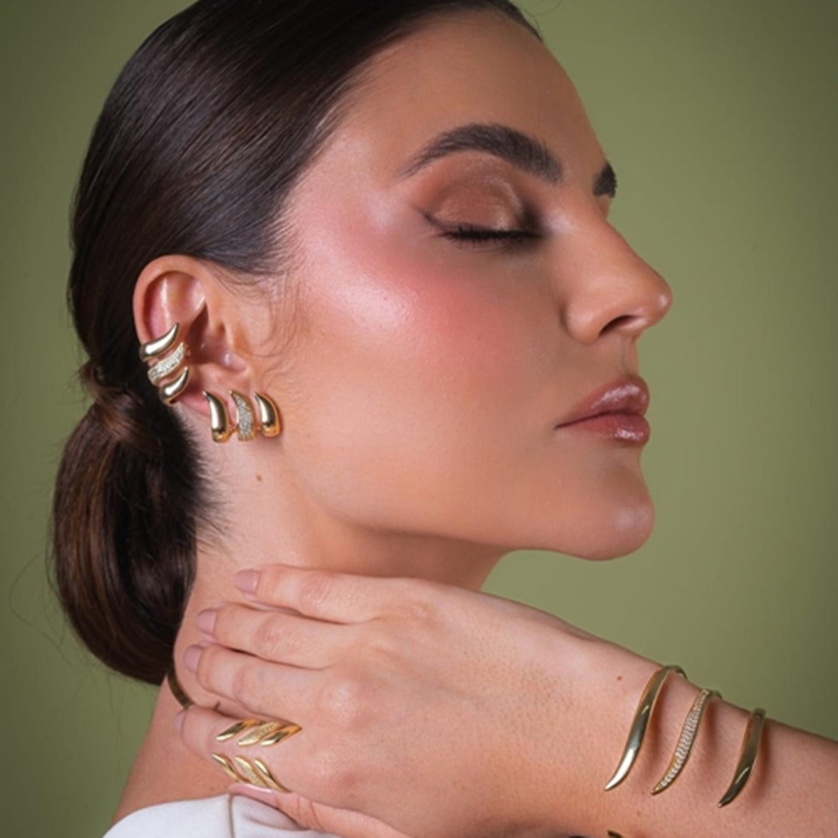 Kaze Flower Necklace and Ring Set | 18K Gold Botanical Matching Jewellery Set