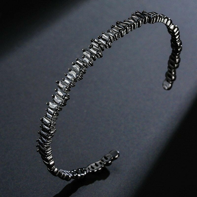 Kaze Micro-Inlaid Zircon Luxury Bracelet | Platinum, 18K Gold &amp; Rose Gold Diamond Bracelet Black