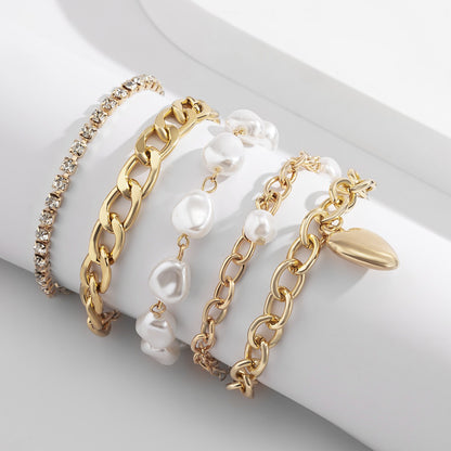 Kaze 18K Gold Baroque Pearl Heart Chain Bracelet | Luxury Baroque Pearl Bracelet