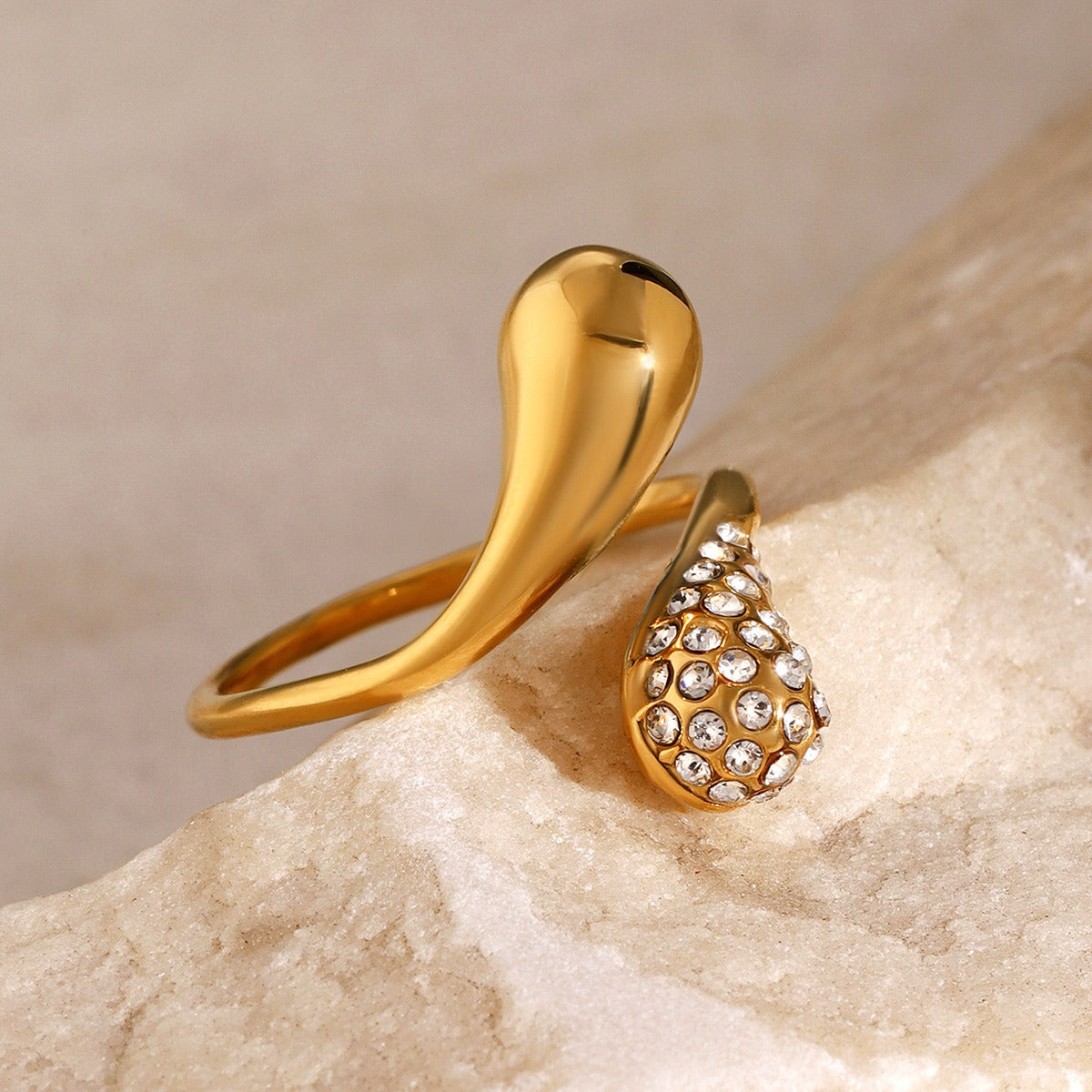 Kaze Stylish Teardrop Diamond Adjustable Ring | 18K Gold Elegant Ring in Gold &amp; Silver