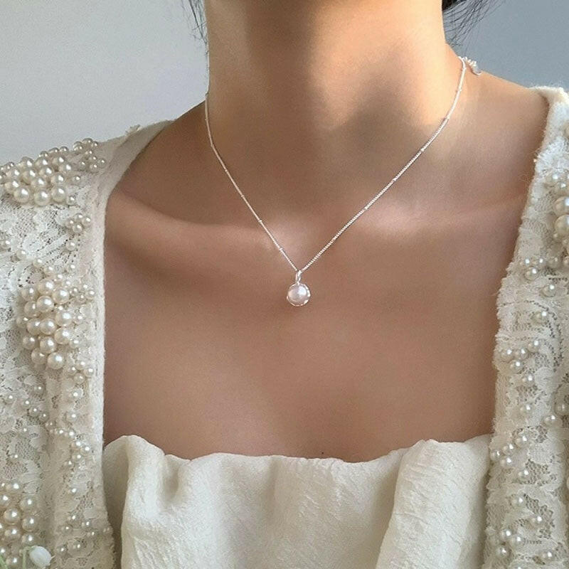 Kaze S925 Irregular Freshwater Pearl Clavicle Necklace | Adjustable Sterling Silver Pearl Necklace