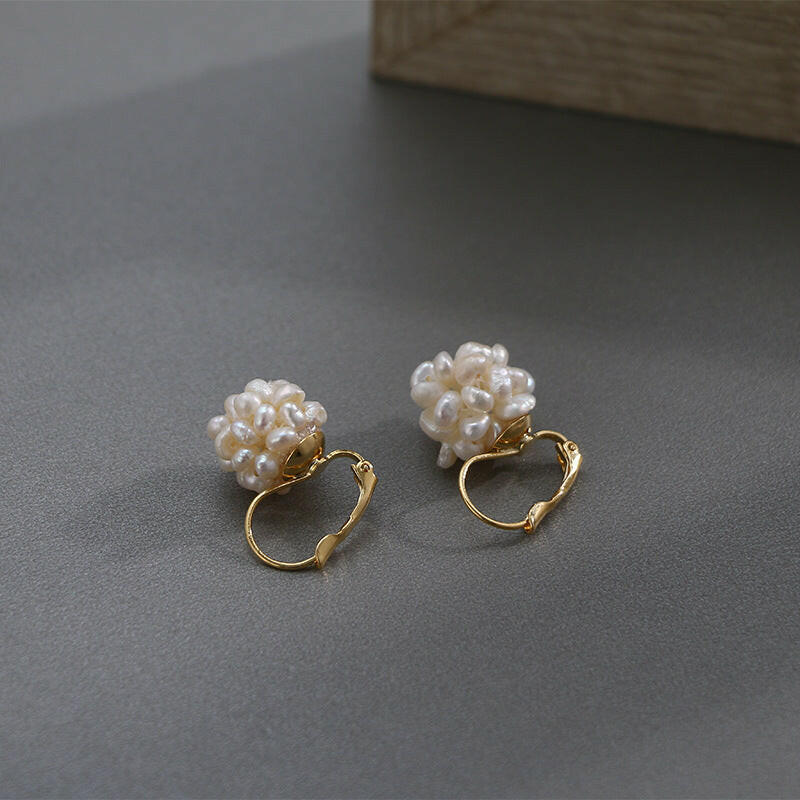 Kaze Minimalist 14K Gold-Plated Natural Pearl Drop Earrings | Classic Pearl Drop Earrings