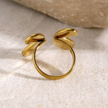 Kaze Elegant Lightweight Butterfly Open Ring | 18K Gold Adjustable Butterfly Ring