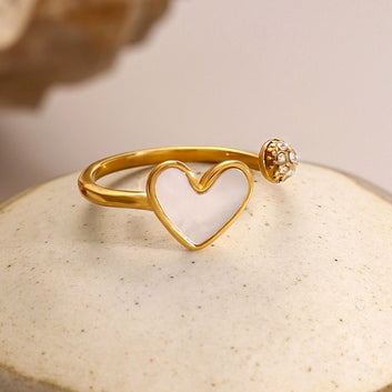 Kaze Heart Gemstone Luxury Ring | 18K Gold Heart-Shaped Ring for Women