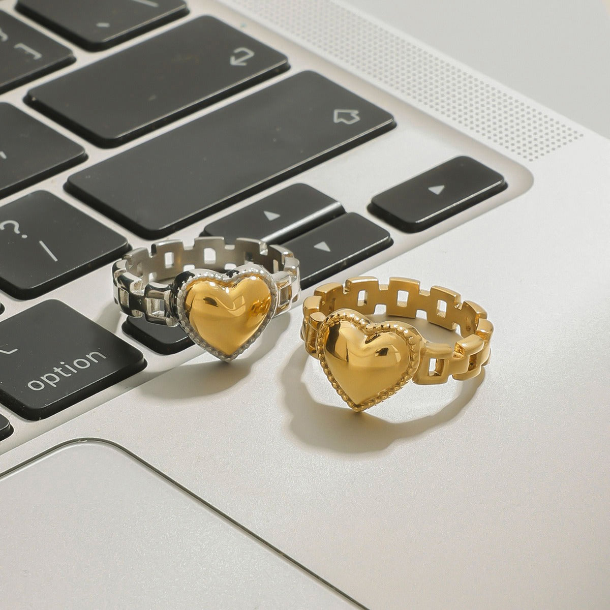 Kaze Heart-Shaped Titanium Steel Ring Collection | 18K Gold-Plated Heart Ring in 2 Styles &amp; 3 Sizes