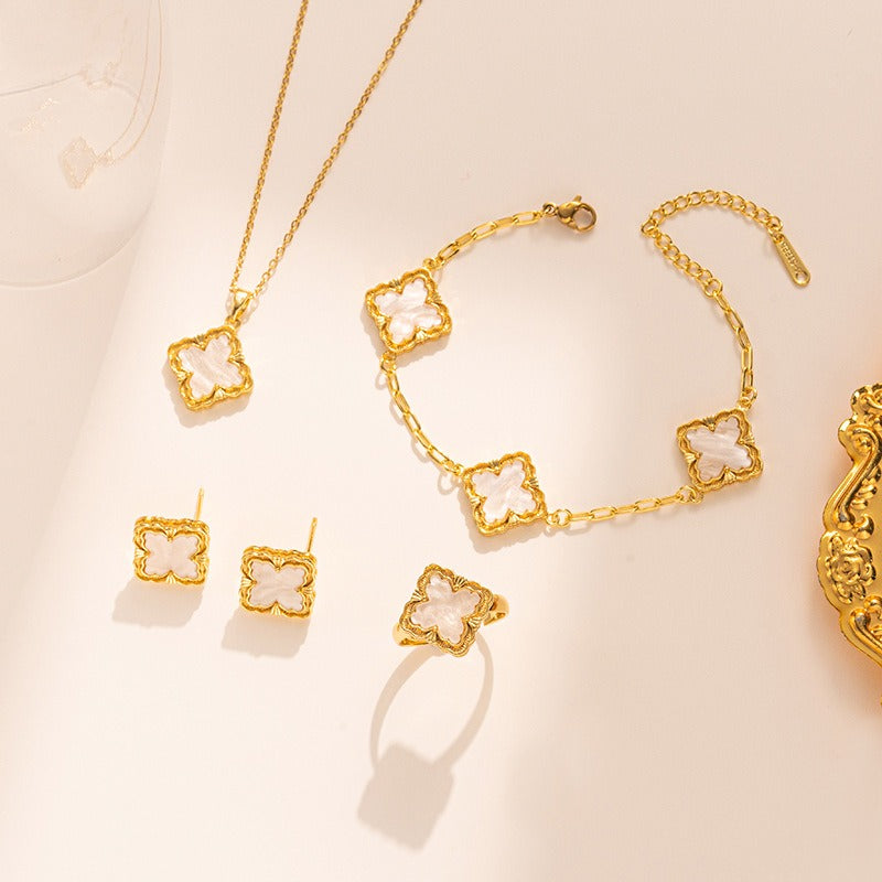 Kaze Four-Leaf Clover Jewellery Set | 18K Gold Necklace, Bracelet, Earrings &amp; Ring Jewelry four-piece set
