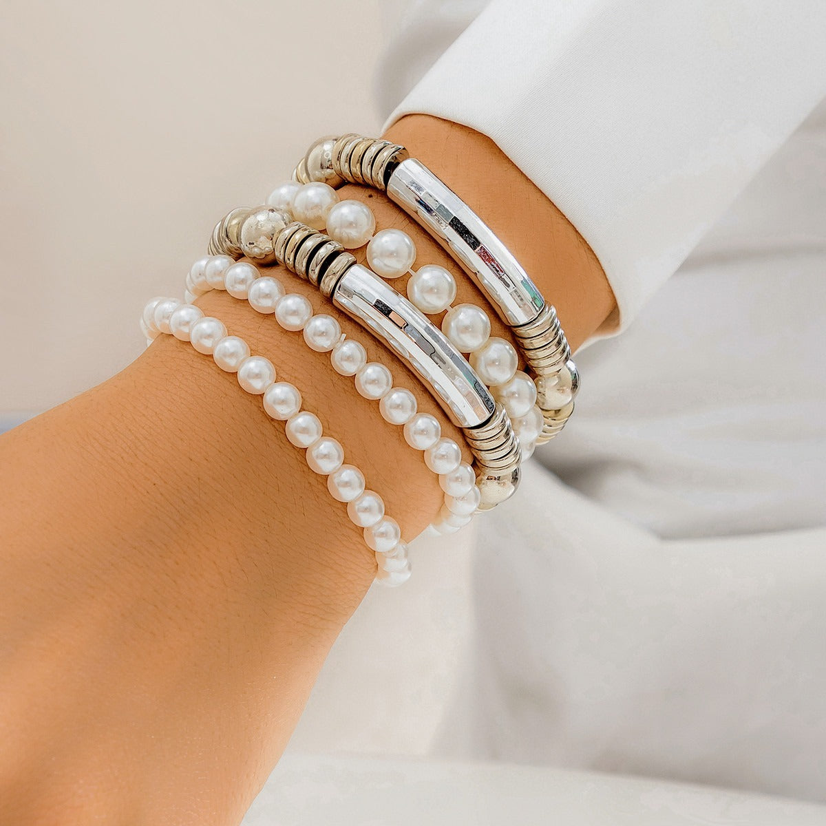 Kaze 18K Gold Bow Pearl Beaded Bracelet | Baroque Pearl Bracelet in 9 Style Variants