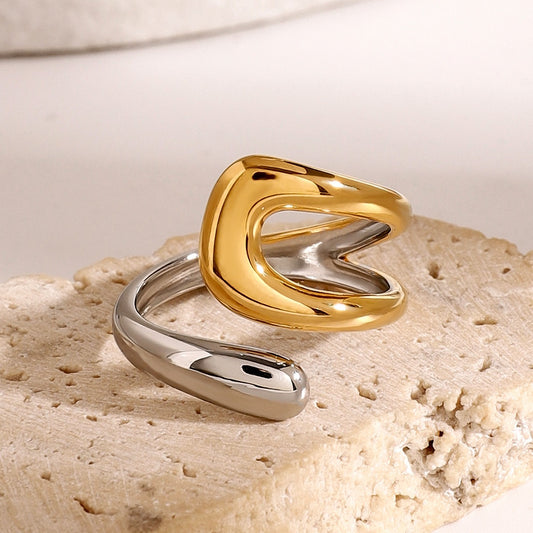 Kaze Gold and Silver Contrast Geometric Ring | 18K Gold Two-Tone Noble Design Ring