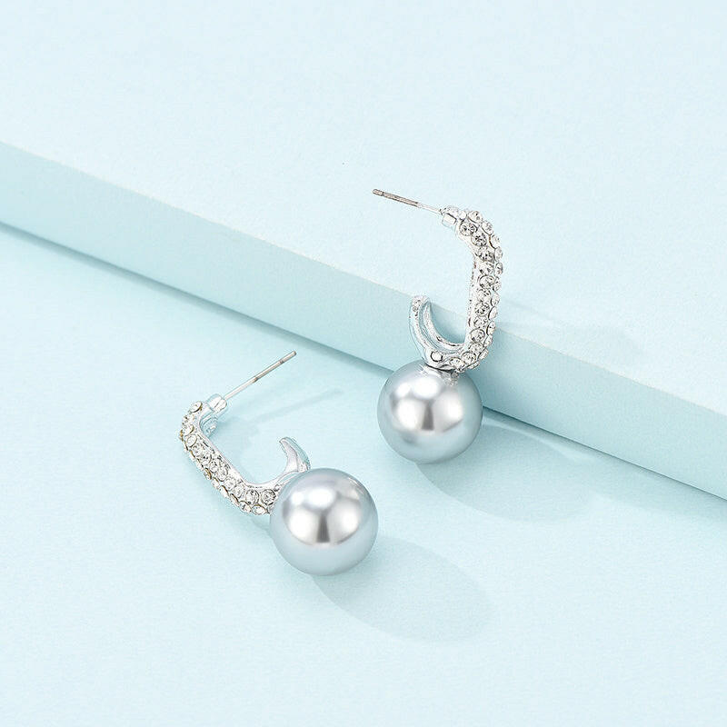 Kaze Long Pearl Clip-On Earrings | Elegant Non-Pierced Pearl Drop Earrings