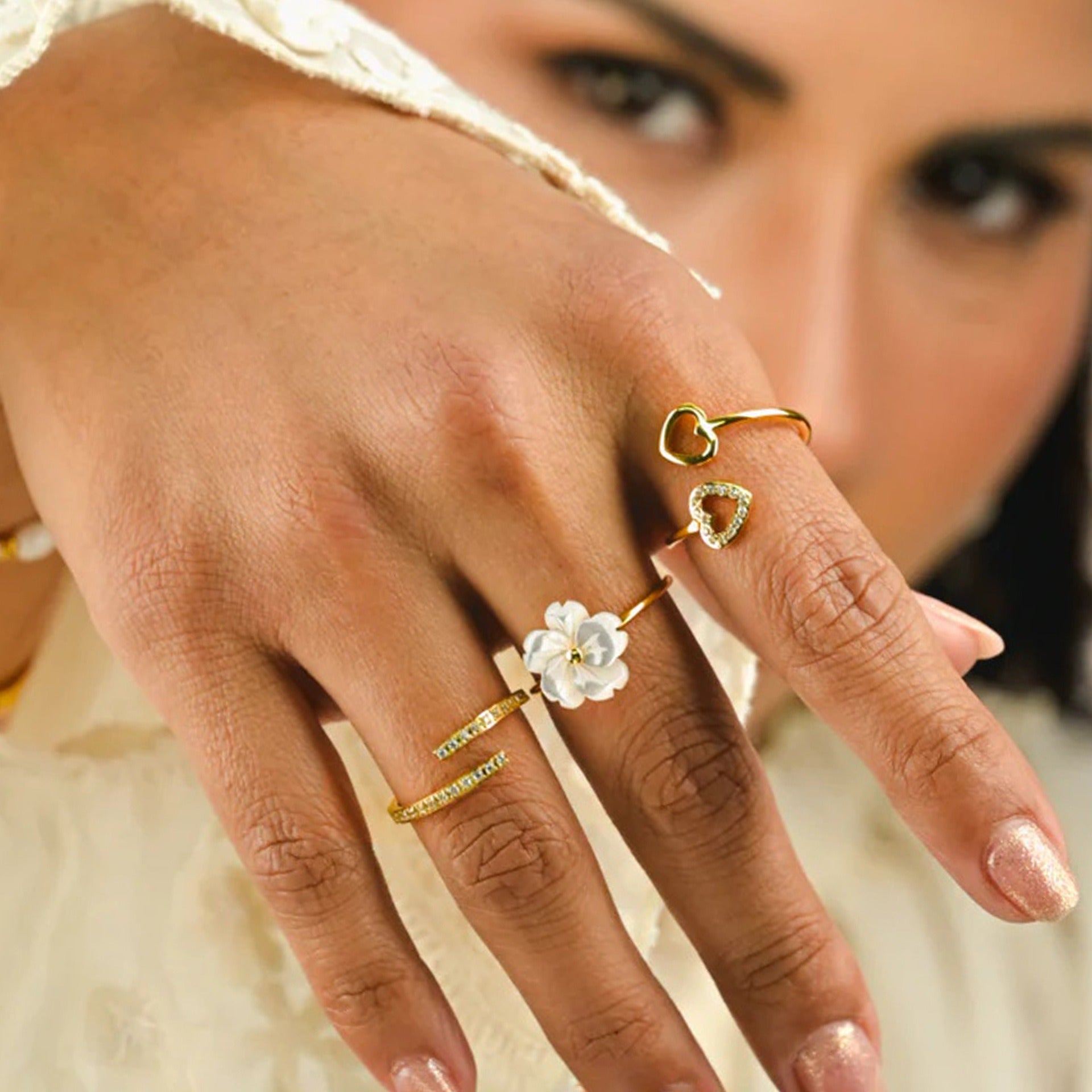 Kaze Noble Flower Ring | 18K Gold Adjustable Floral Ring for Women