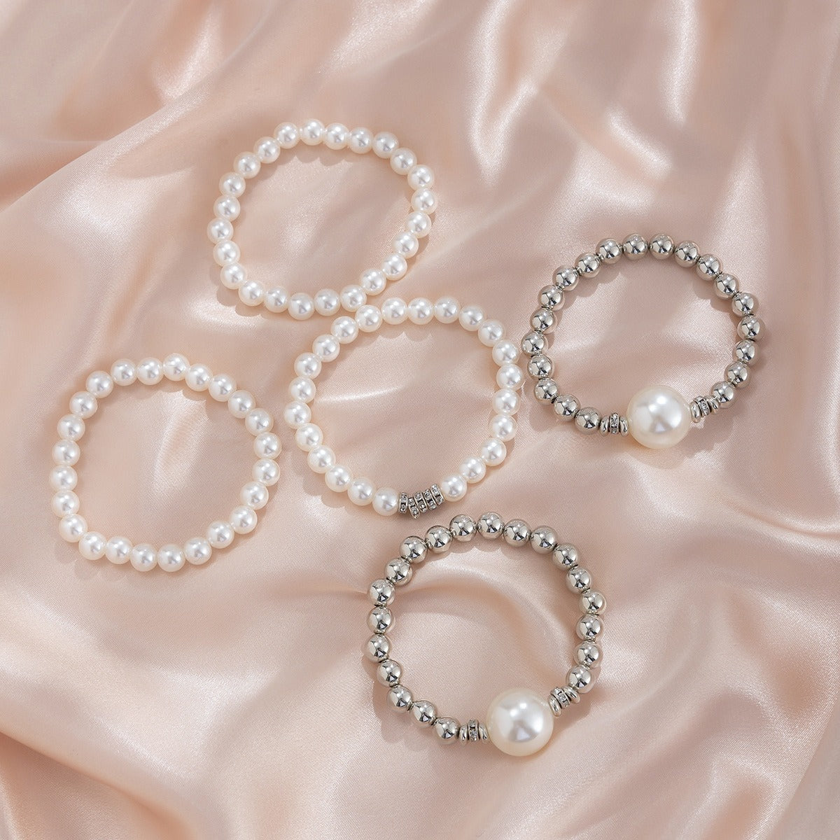 Kaze Pearl Stacking Bracelet | 18K Gold Multi-Layer Pearl Bracelet in White &amp; Gold White