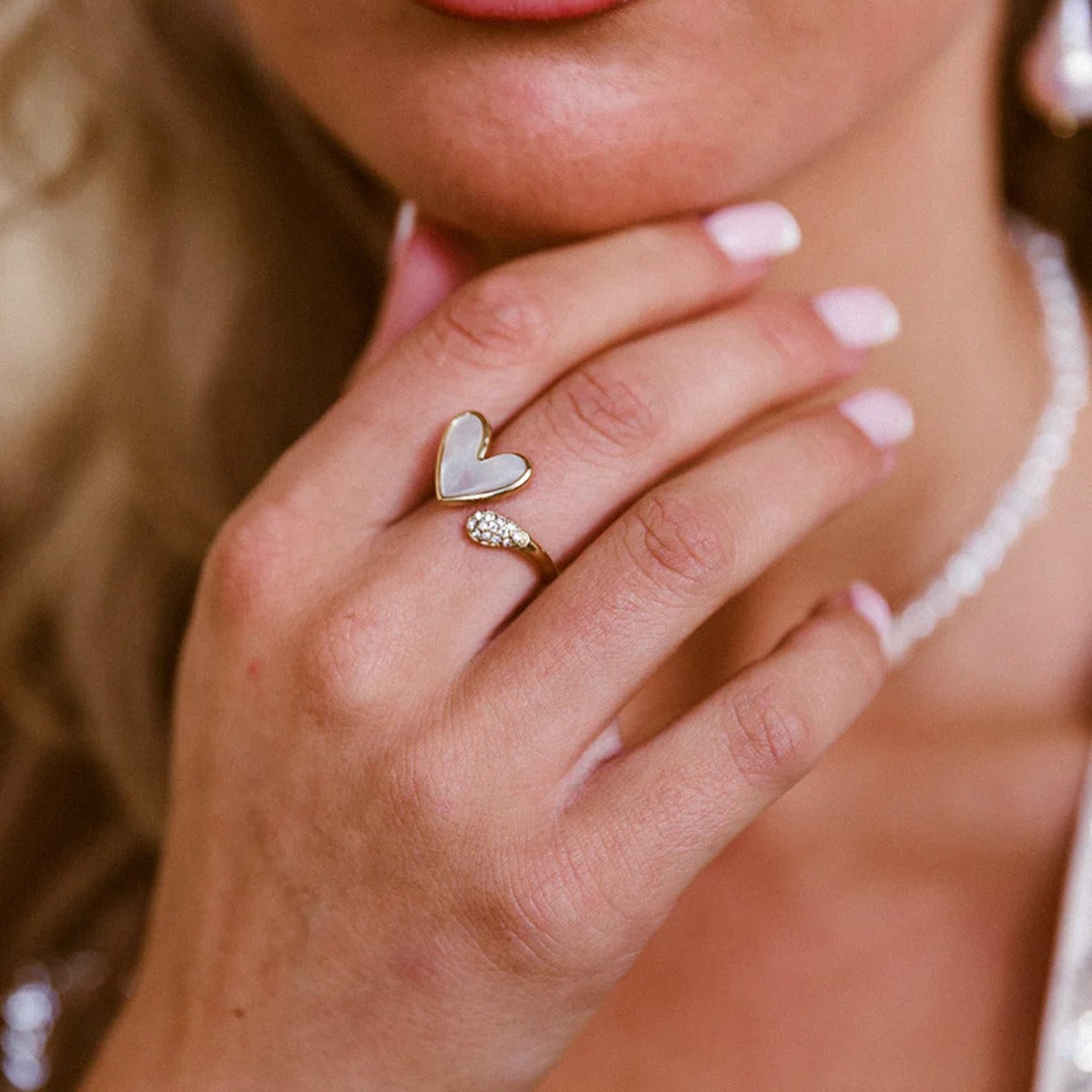 Kaze Heart Gemstone Luxury Ring | 18K Gold Heart-Shaped Ring for Women