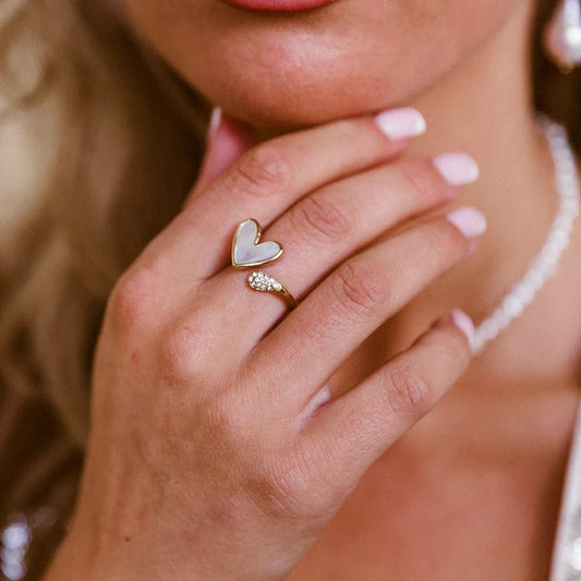 Kaze Heart Gemstone Luxury Ring | 18K Gold Heart-Shaped Ring for Women