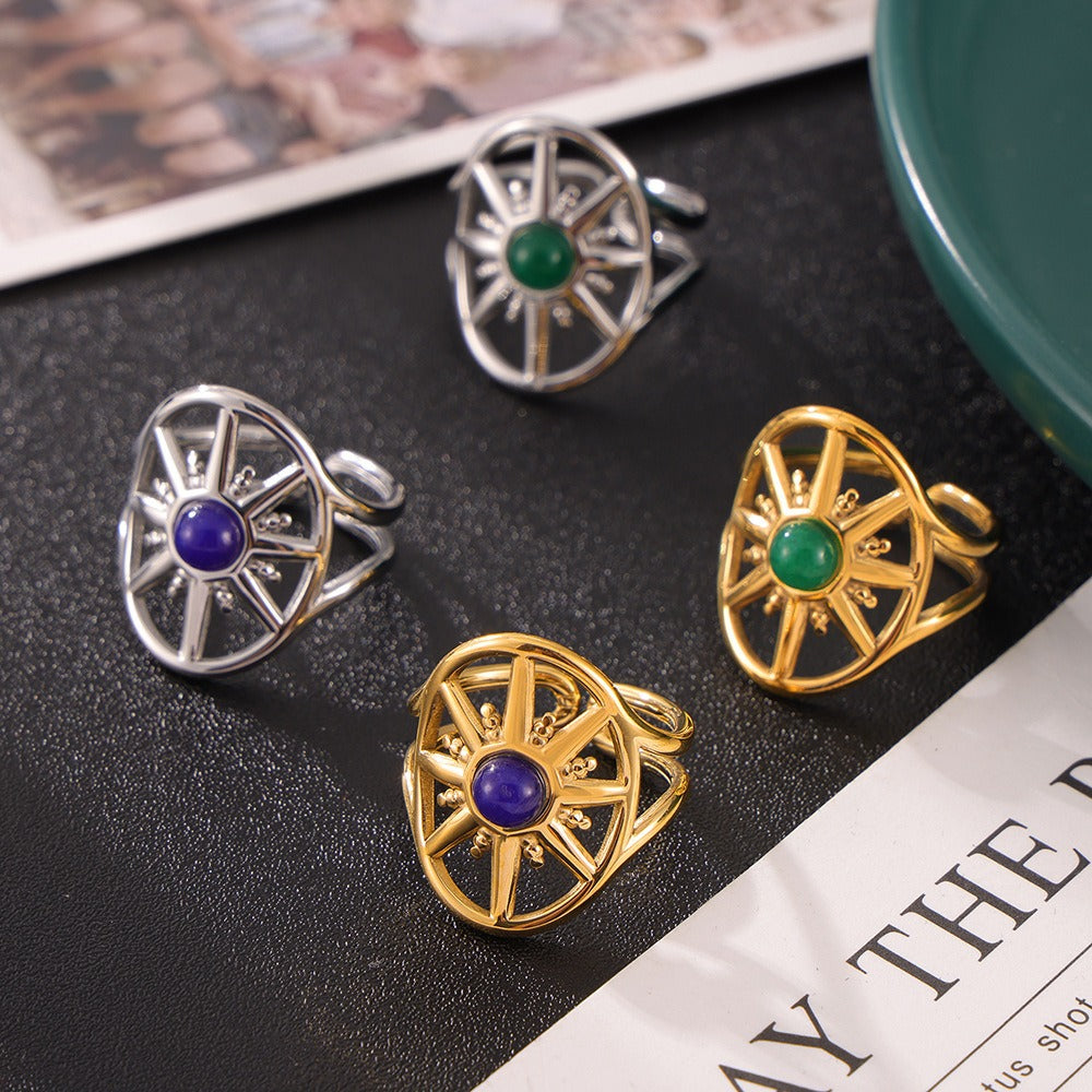 Kaze Classic Vintage Eight-Pointed Star Gemstone Ring | 18K Gold Celestial Ring in Blue &amp; Green