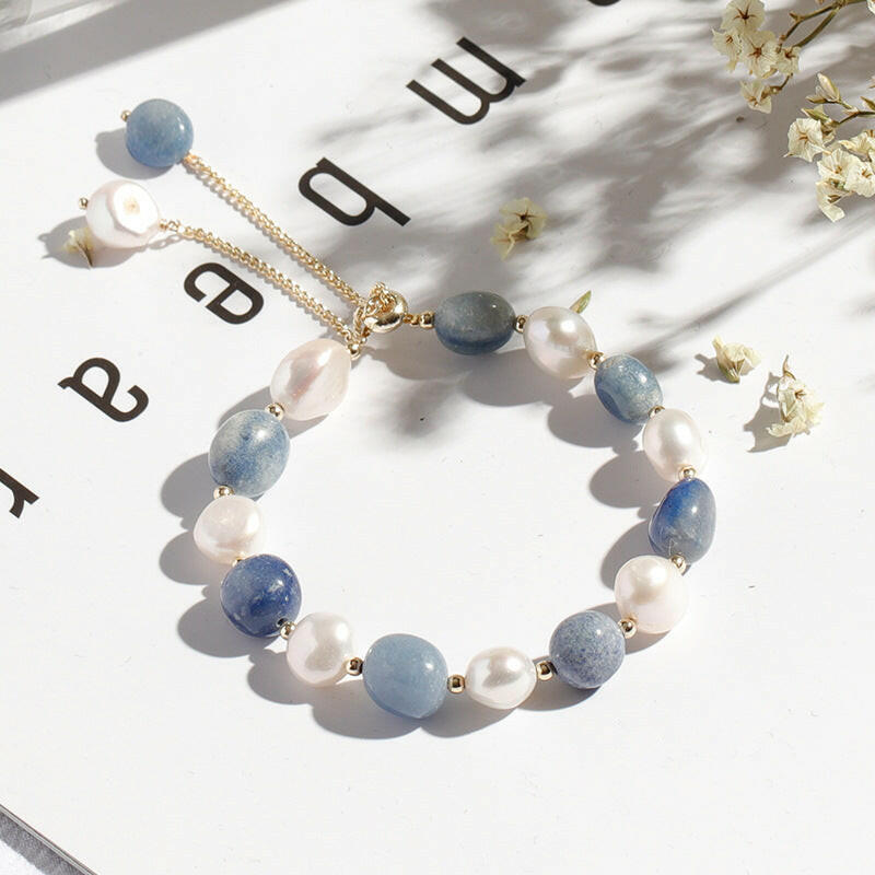 Kaze Korean-Style Crystal Slider Bracelet | Natural Pearl Adjustable Bracelet in 11 Styles 4 Style