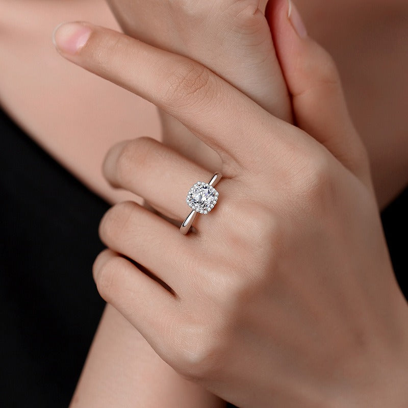 Kaze S925 Four-Prong Square-Cut Moissanite Sugar Cube Ring | Sterling Silver Ring Sizes 5–9 US