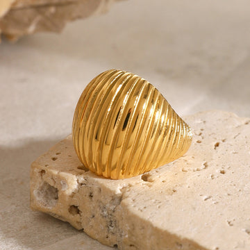 Kaze Hip-Hop Geometric Gemstone Thread Ring | 18K Gold Inlaid Statement Ring in 2 Styles