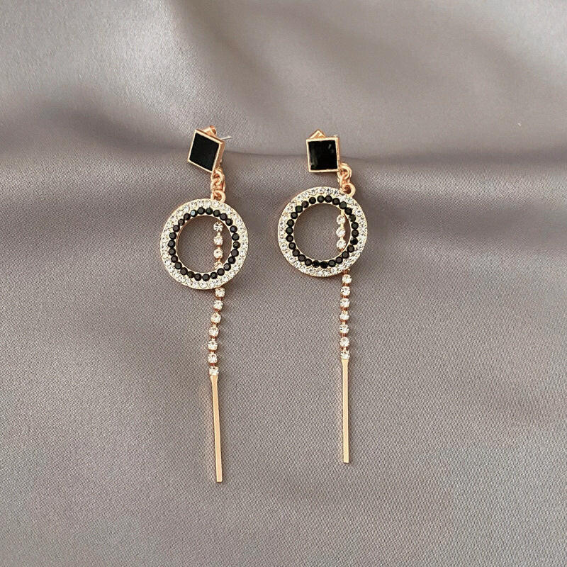 Kaze Geometric Temperament Earrings | Korean Minimalist Earrings in 6 Styles Round pendant