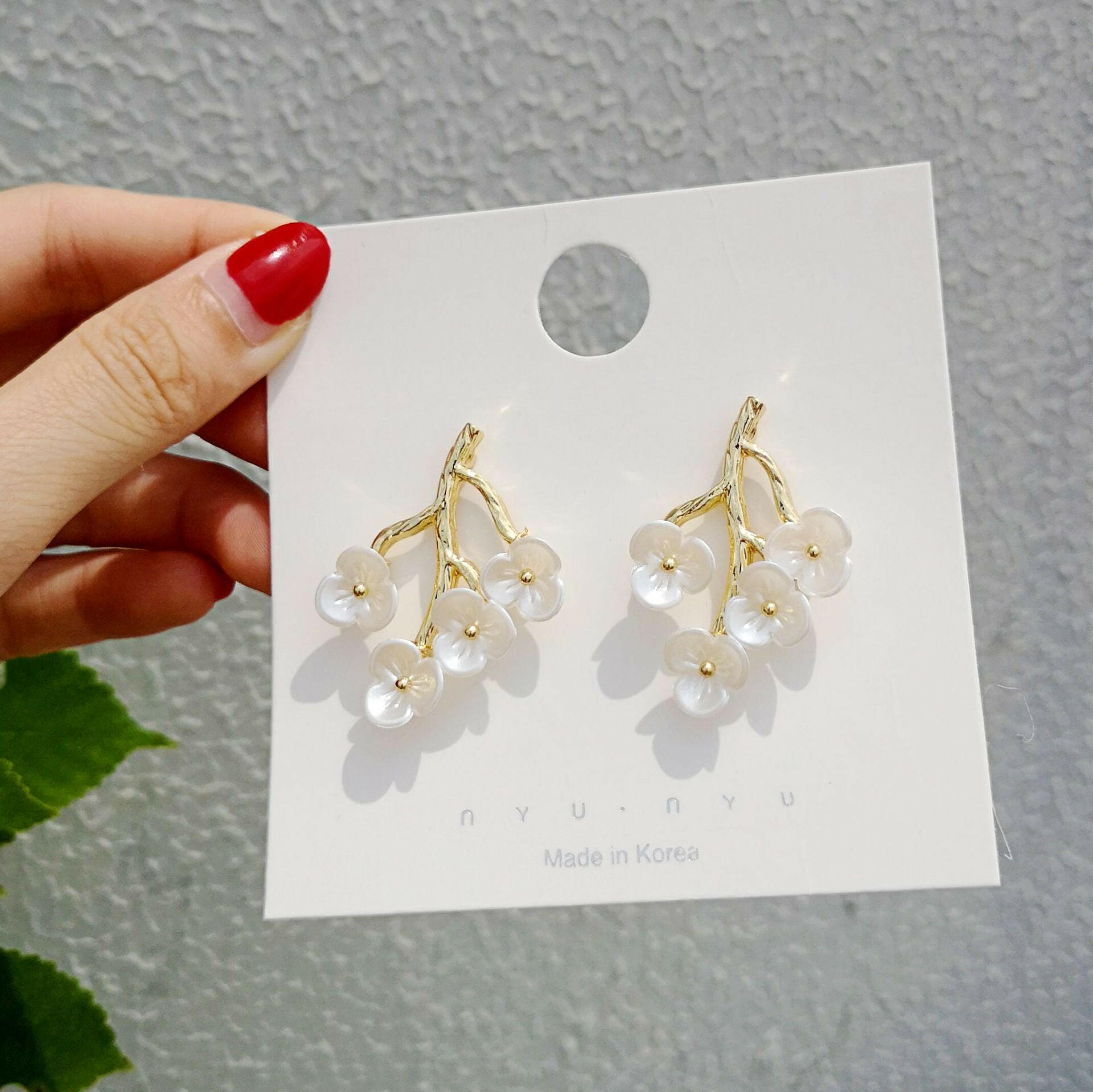 Kaze 925 Sterling Silver Pearl Flower Branch Earrings | Botanical Pearl Stud Earrings 925 silver