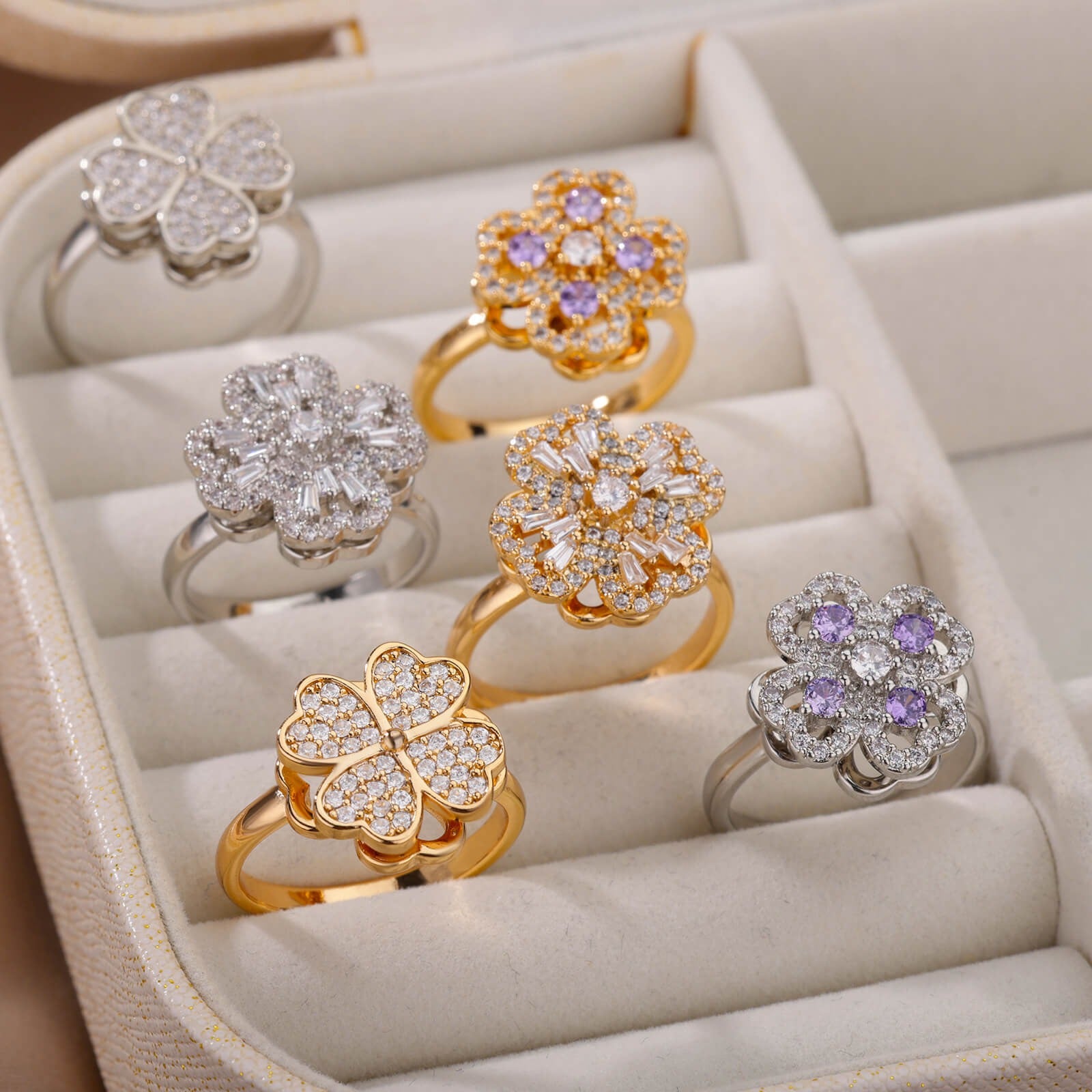 Kaze Rotatable Zircon Flower Stress-Relief Ring | 18K Gold Titanium Spinner Ring in 10 Styles