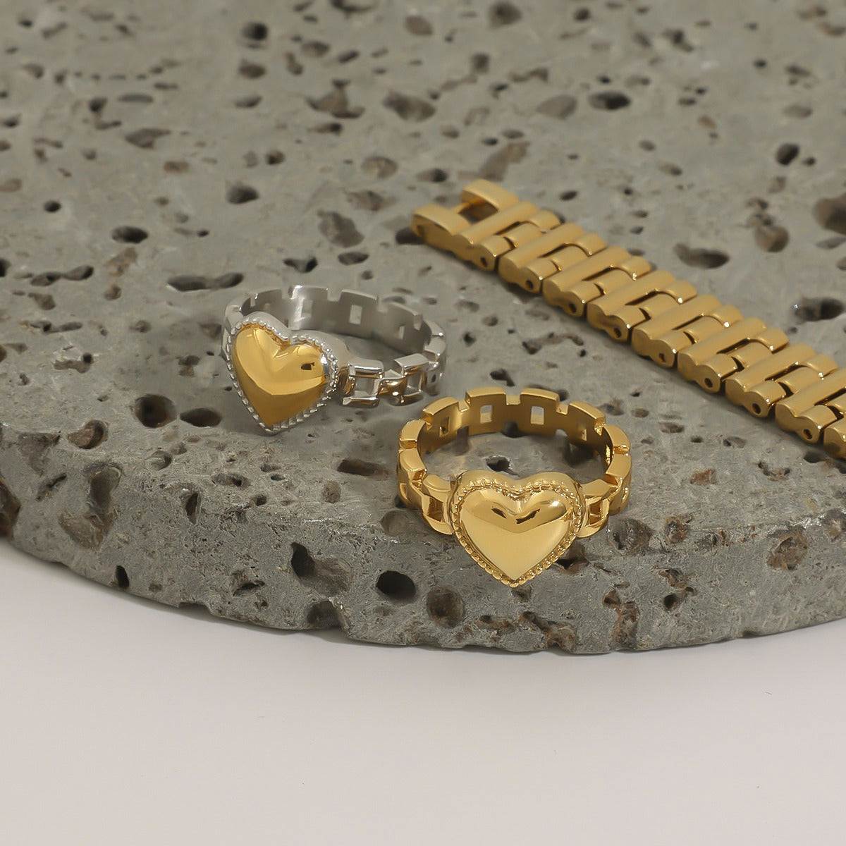 Kaze Heart-Shaped Titanium Steel Ring Collection | 18K Gold-Plated Heart Ring in 2 Styles &amp; 3 Sizes