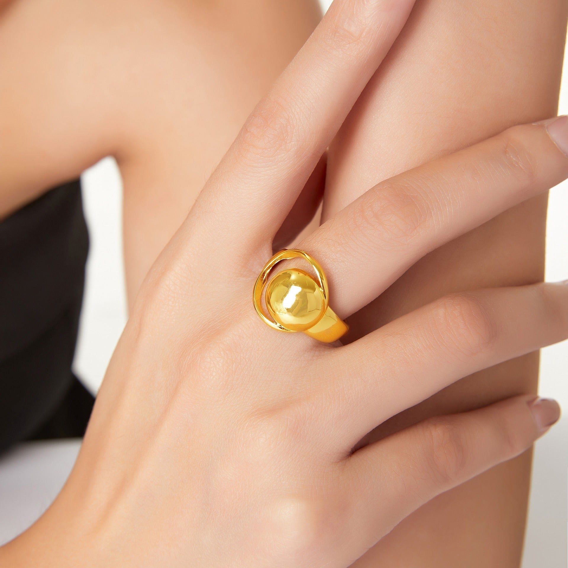 Kaze Geometric Hollow Hip-Hop Style Ring | 18K Gold Stainless Steel Adjustable Statement Ring
